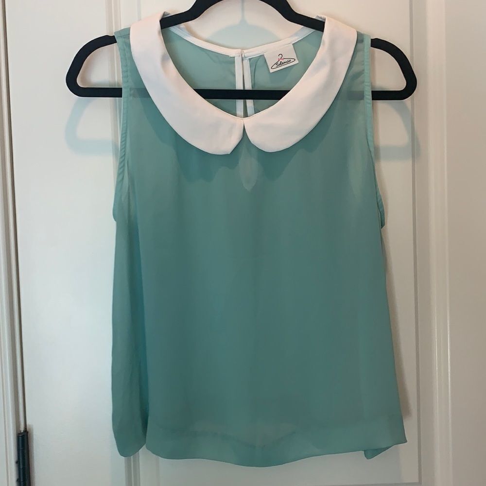 Solemio sheer mint top with white collar